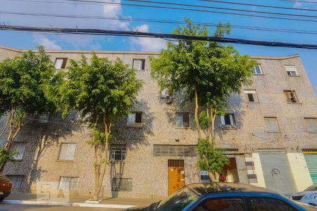 Apartamento para alugar com 55m², 2 quartos e sem vagaFachada