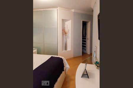 Apartamento para alugar com 296m², 4 quartos e 4 vagas Apartamento para alugar com 296m², 4 quartos e 4 vagasQUARTO 4 SUITE