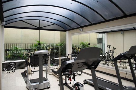 Apartamento para alugar com 296m², 4 quartos e 4 vagas Apartamento para alugar com 296m², 4 quartos e 4 vagasACADEMIA