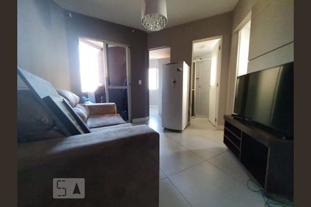 Sala de apartamento para alugar com 1 quarto, 40m² em Rebouças, Curitiba