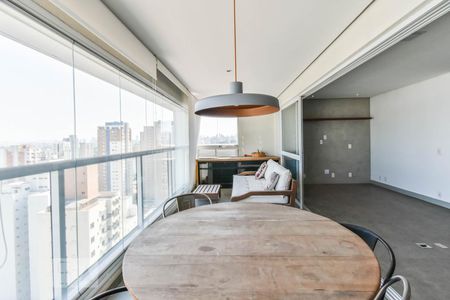Varanda de apartamento à venda com 1 quarto, 84m² em Pinheiros, São Paulo