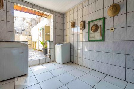 Casa à venda com 250m², 3 quartos e 2 vagasÁrea de Serviço