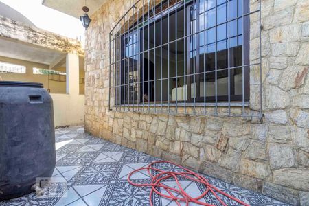 Casa à venda com 250m², 3 quartos e 2 vagasÁrea Externa