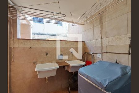 Apartamento à venda com 183m², 3 quartos e 1 vagaÁrea de Serviço