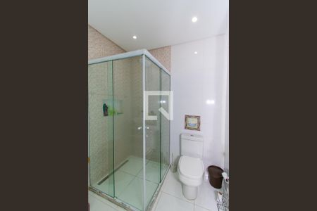 Casa à venda com 160m², 2 quartos e 2 vagas Casa à venda com 160m², 2 quartos e 2 vagasBanheiro da Suíte 2