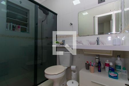 Casa à venda com 160m², 2 quartos e 2 vagas Casa à venda com 160m², 2 quartos e 2 vagasBanheiro da Suíte 1