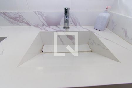 Casa à venda com 160m², 2 quartos e 2 vagas Casa à venda com 160m², 2 quartos e 2 vagasBanheiro da Suíte 1