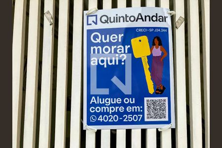 Casa à venda com 160m², 2 quartos e 2 vagas Casa à venda com 160m², 2 quartos e 2 vagasPlaca instalada