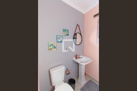 Casa à venda com 160m², 2 quartos e 2 vagas Casa à venda com 160m², 2 quartos e 2 vagasLavabo