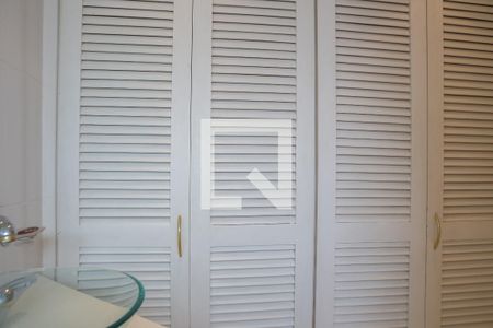 Apartamento à venda com 127m², 2 quartos e 2 vagasBanheiro da Suíte