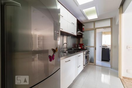 Apartamento para alugar com 110m², 3 quartos e 2 vagasCozinha