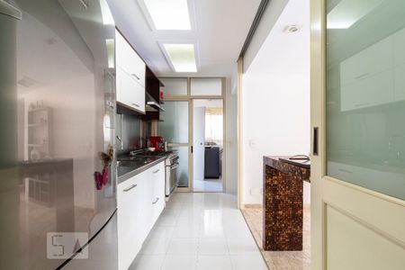 Apartamento para alugar com 110m², 3 quartos e 2 vagasCozinha