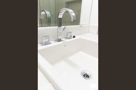 Apartamento à venda com 136m², 3 quartos e 1 vaga Apartamento à venda com 136m², 3 quartos e 1 vagaBanheiro