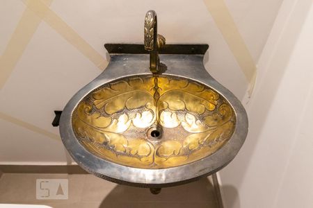 Apartamento à venda com 136m², 3 quartos e 1 vaga Apartamento à venda com 136m², 3 quartos e 1 vagaLavabo