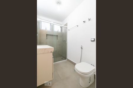 Apartamento à venda com 136m², 3 quartos e 1 vaga Apartamento à venda com 136m², 3 quartos e 1 vagaBanheiro