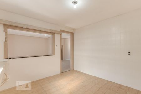 Cozinha de casa para alugar com 2 quartos, 80m² em Floresta, Porto Alegre