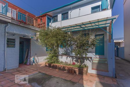 Pátio de casa para alugar com 2 quartos, 80m² em Floresta, Porto Alegre