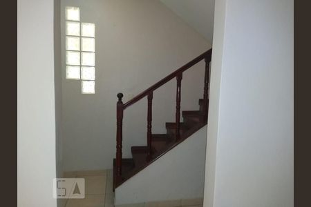 Casa à venda com 480m², 5 quartos e 2 vagasCorredor