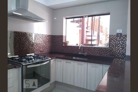 Casa à venda com 480m², 5 quartos e 2 vagasCozinha