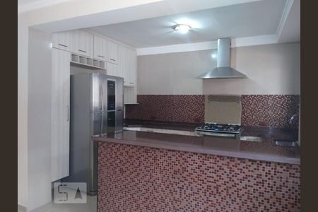 Casa à venda com 480m², 5 quartos e 2 vagasCozinha