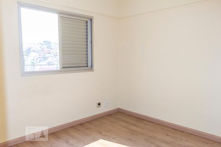 Quarto 1 de apartamento para alugar com 2 quartos, 58m² em Vila Pereira Cerca, São Paulo