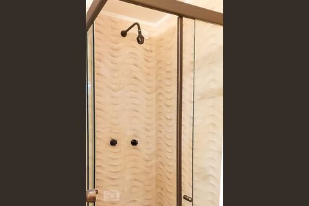 Apartamento para alugar com 170m², 4 quartos e 1 vagaBanheiro Suíte 2