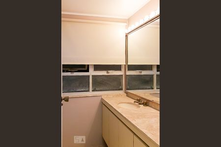 Banheiro Suíte 2 de apartamento para alugar com 4 quartos, 170m² em Jardim Paulista, São Paulo