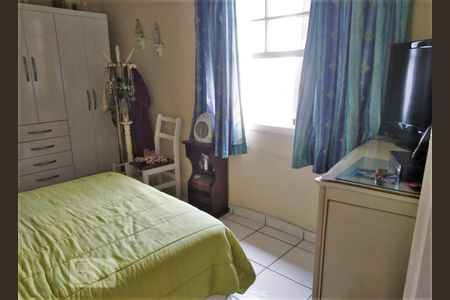 Casa à venda com 200m², 3 quartos e sem vaga