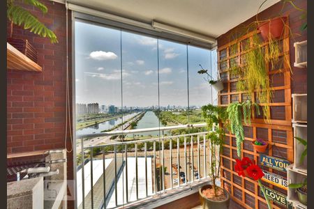 Varanda de apartamento para alugar com 3 quartos, 70m² em Jaguaré, São Paulo