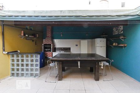 Casa à venda com 230m², 3 quartos e 4 vagasÁrea comum - Churrasqueira