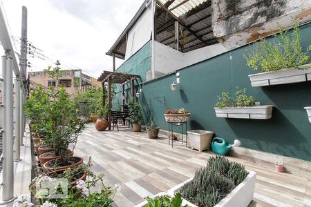Casa à venda com 230m², 3 quartos e 4 vagasQuintal