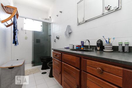 Banheiro Social de casa à venda com 3 quartos, 230m² em Alto da Mooca, São Paulo