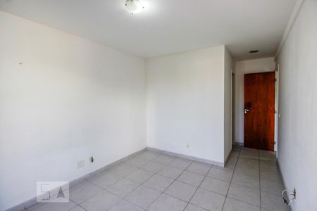 Apartamento à venda com 100m², 3 quartos e 2 vagas Apartamento à venda com 100m², 3 quartos e 2 vagasSuíte