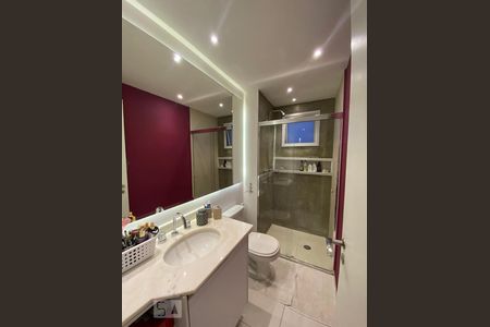 Apartamento à venda com 65m², 2 quartos e 1 vaga