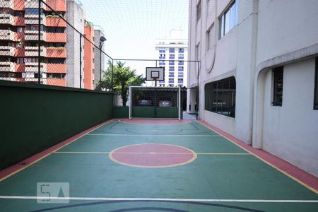 Apartamento para alugar com 117m², 3 quartos e 1 vagaQuadra