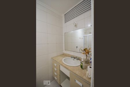 Apartamento para alugar com 117m², 3 quartos e 1 vagaBanheiro social