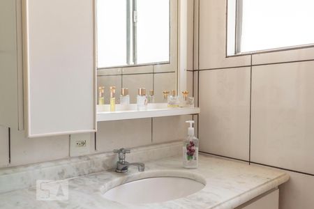 Banheiro de apartamento à venda com 2 quartos, 61m² em Jardim São Paulo(zona Norte), São Paulo