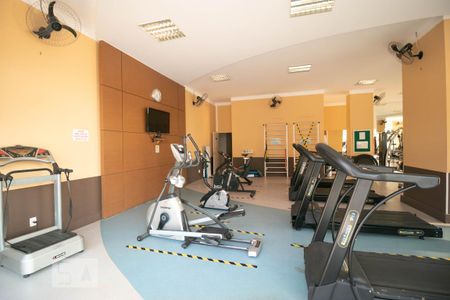 Apartamento para alugar com 140m², 3 quartos e 3 vagas Apartamento para alugar com 140m², 3 quartos e 3 vagasÁrea comum - Academia