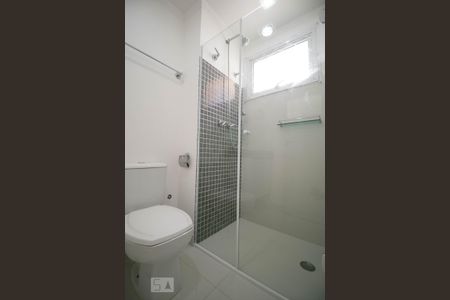 Apartamento para alugar com 140m², 3 quartos e 3 vagas Apartamento para alugar com 140m², 3 quartos e 3 vagasBanheiro da Suíte 01