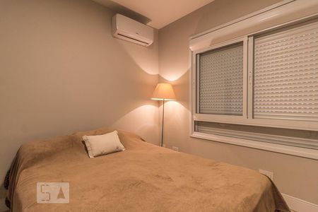 Dormitório de apartamento à venda com 2 quartos, 66m² em Petrópolis, Porto Alegre