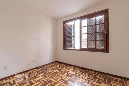 Dormitório de apartamento à venda com 2 quartos, 80m² em Jardim Floresta, Porto Alegre