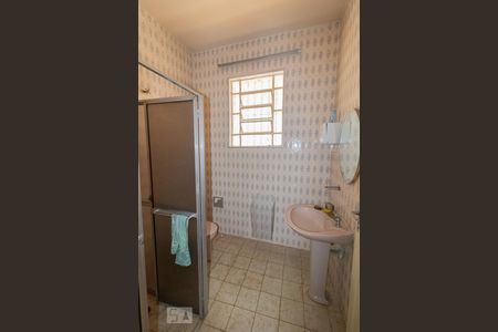 Banheiro de casa à venda com 4 quartos, 500m² em Vila Primavera, São Paulo