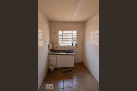 Casa à venda com 500m², 4 quartos e 12 vagasCozinha casa fundo