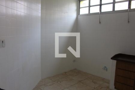Casa à venda com 250m², 3 quartos e 3 vagasCozinha