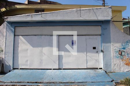 Casa à venda com 250m², 3 quartos e 3 vagasFachada