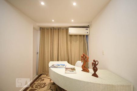 Escritório de kitnet/studio para alugar com 1 quarto, 42m² em Paineiras do Morumbi, São Paulo