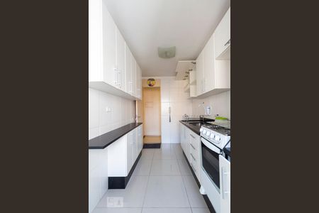 Apartamento à venda com 65m², 2 quartos e 1 vagaCozinha