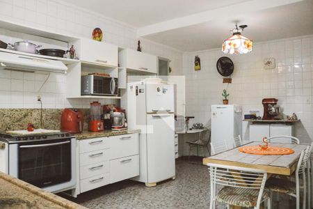 Casa à venda com 173m², 2 quartos e 1 vagaCozinha