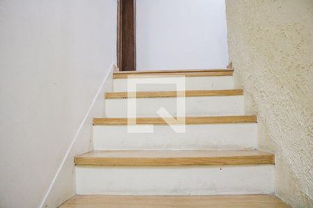 Escada de casa à venda com 2 quartos, 173m² em Jardim Franca, São Paulo