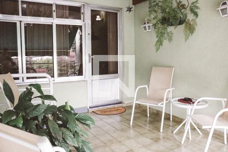 Casa à venda com 173m², 2 quartos e 1 vagaVaranda